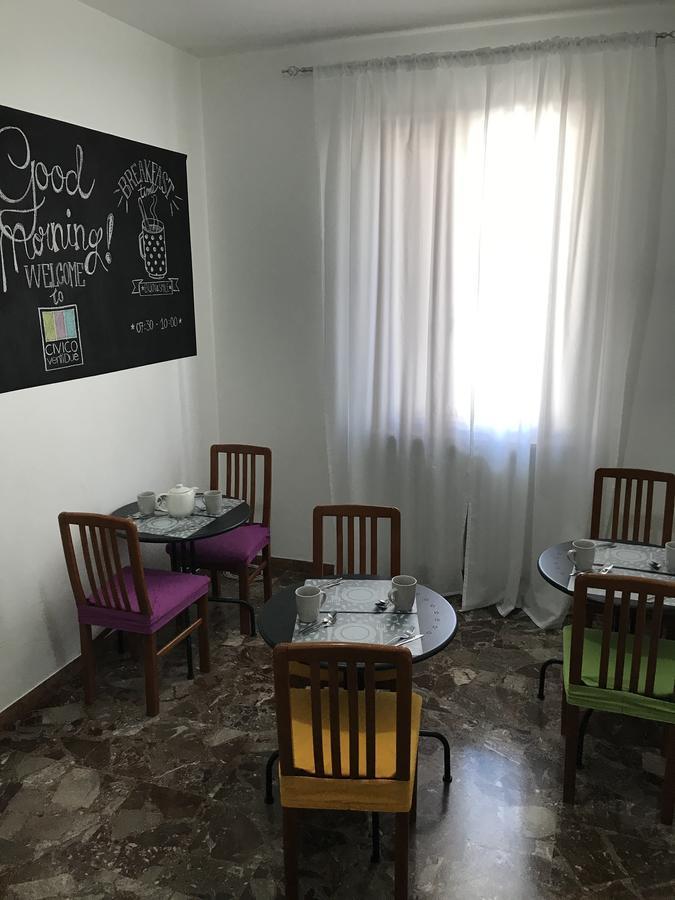 B&B Civico22 Civitanova Marche Exterior foto