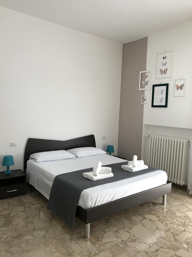 B&B Civico22 Civitanova Marche Exterior foto